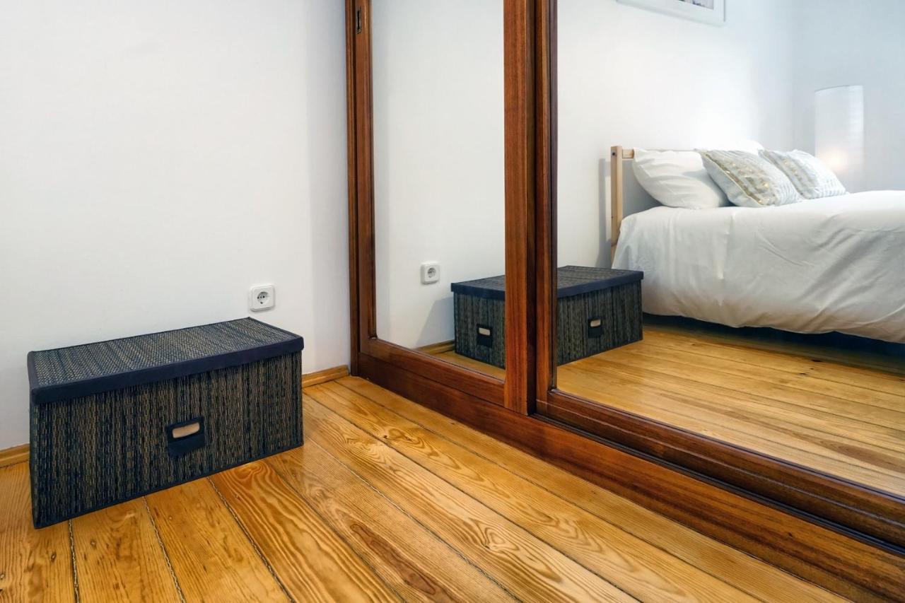 Ferienwohnung Apolonia Train Spot Lissabon Exterior foto